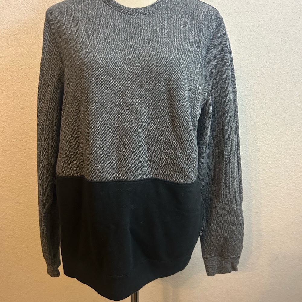 EUC Mens Hollister Grey Black‎ Block Crewneck Sweater Size Medium